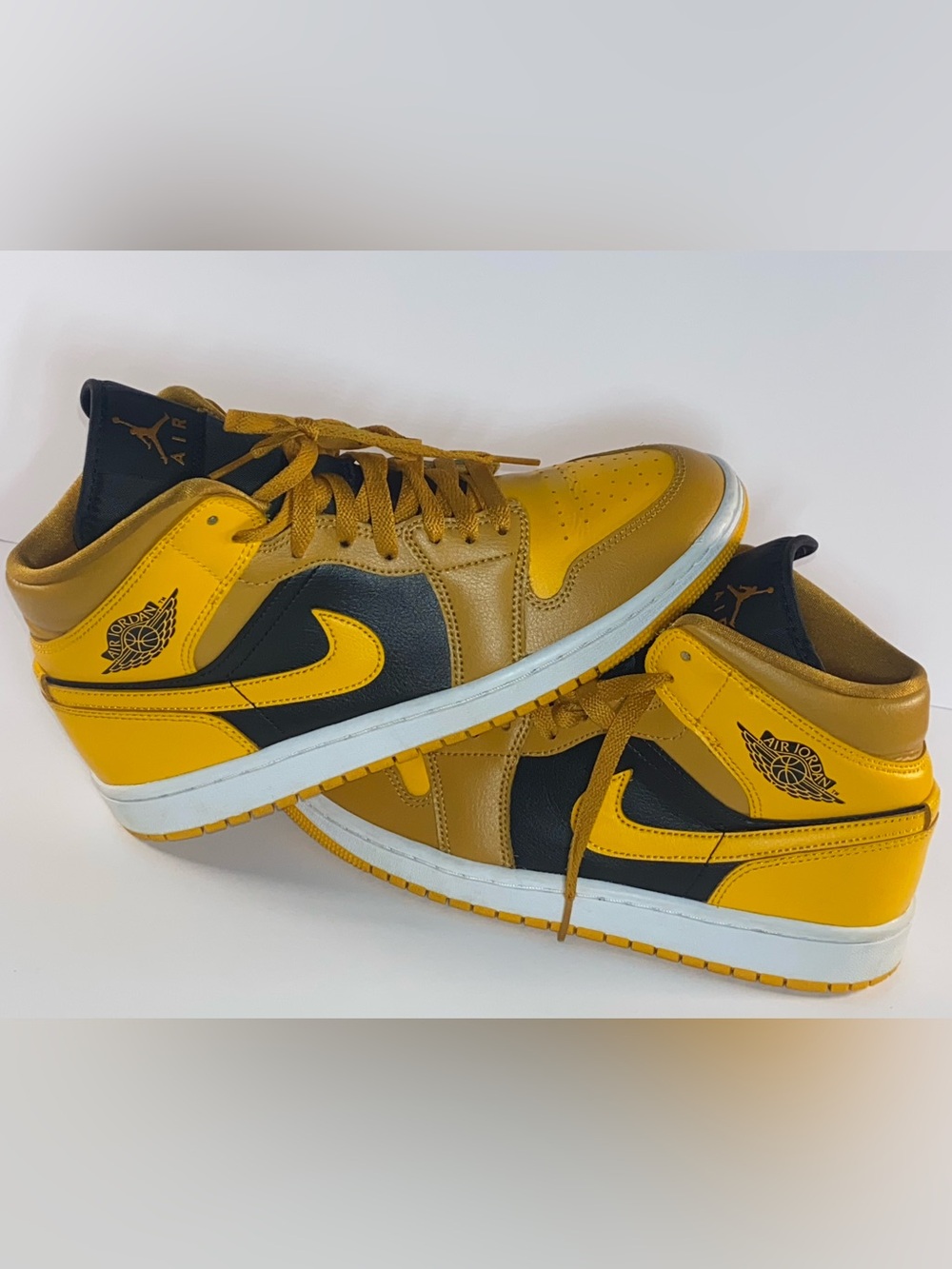 Nike Air Jordan 1 Low Men’s Sneakers - Black & Mustard Yellow